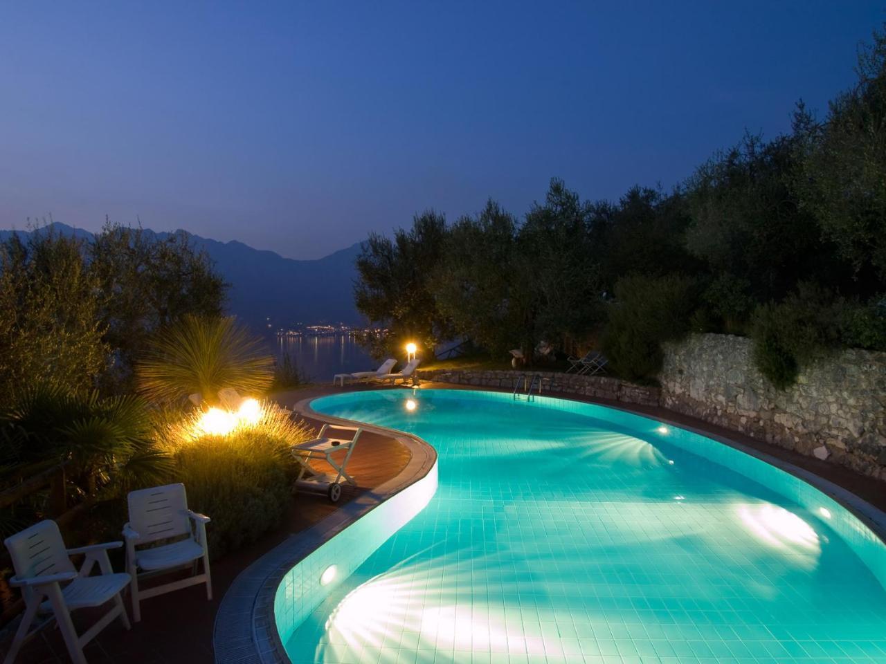 Hotel Bellavista Μαλτσεζίνε Εξωτερικό φωτογραφία